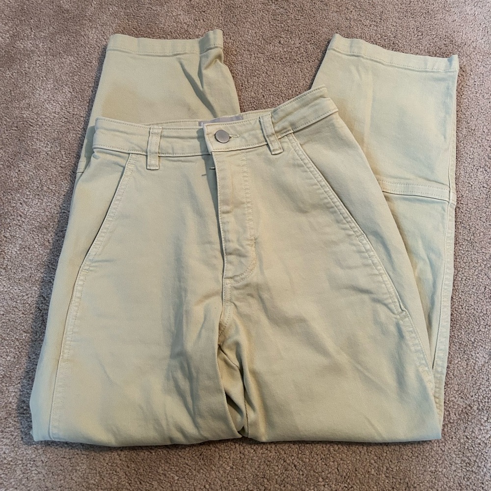Yellow buttery Everlane jeans size 00
